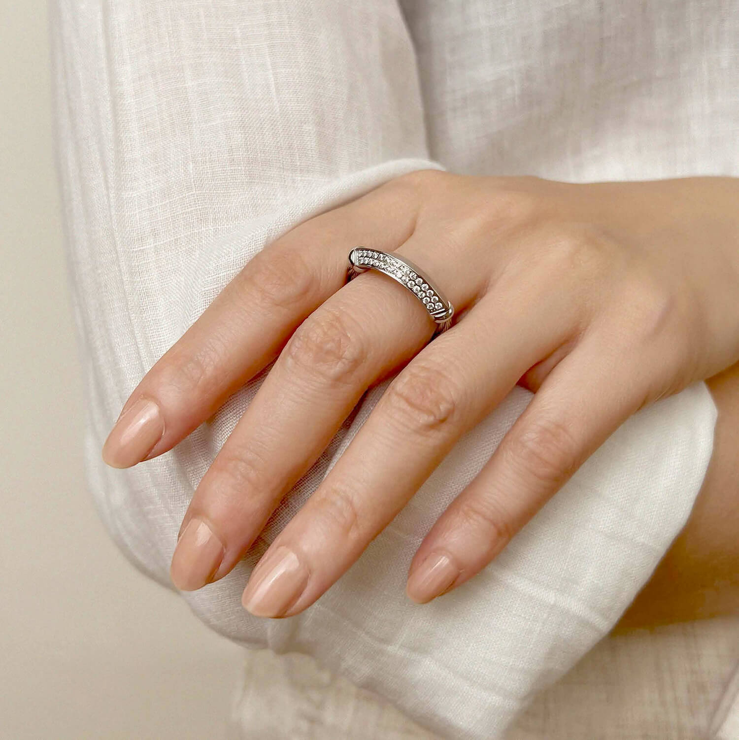 Stahl_Steel mit 23 Zirkonias