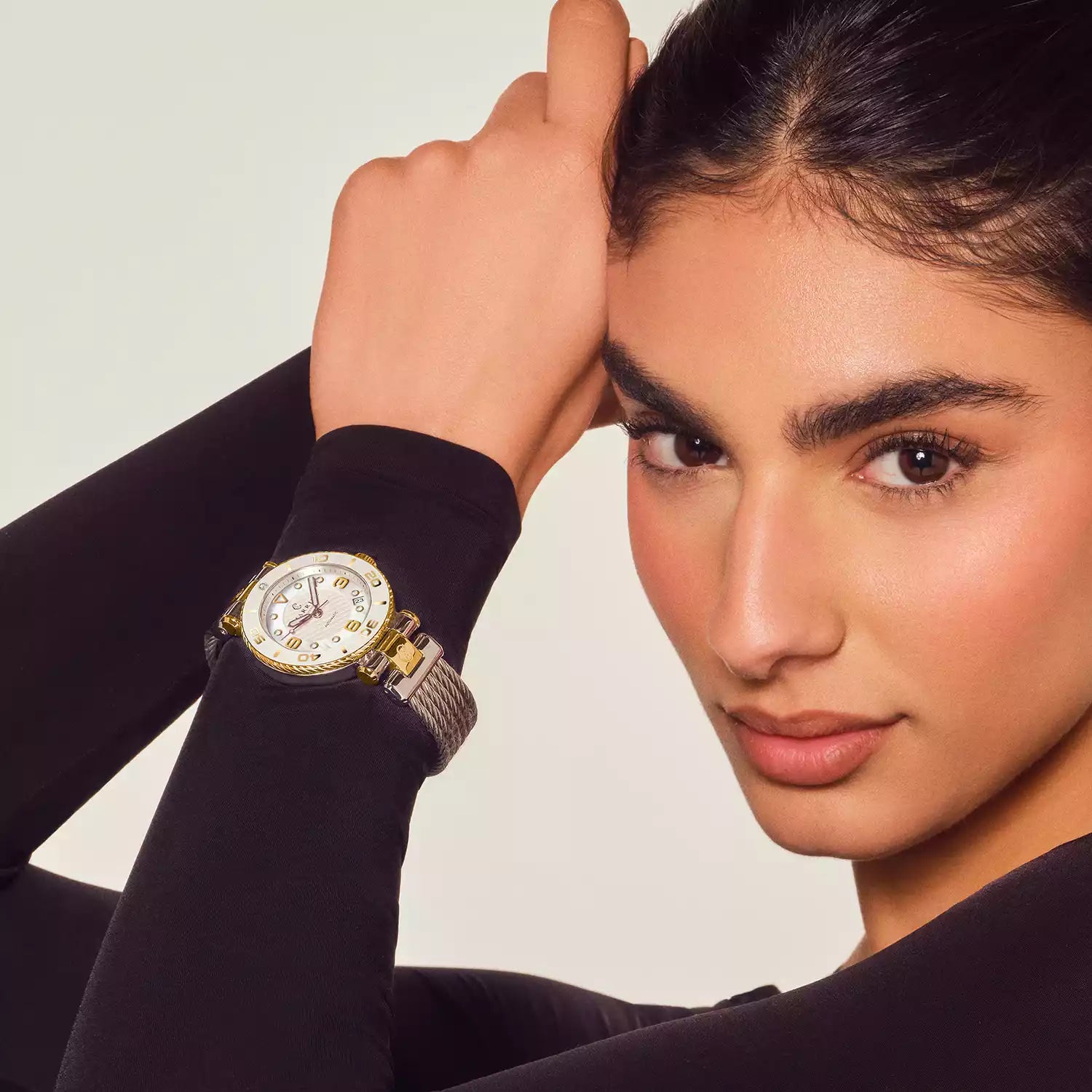 NAVIGATOR SURF, 36MM, AUTOMATISCHE KALIBRIERUNG, WEISSES ZIFFERBLATT, WEISSES BAND, STAHLKABEL-AUSTAUSCHBARES ARMBAND - Charriol Geneve - Watch