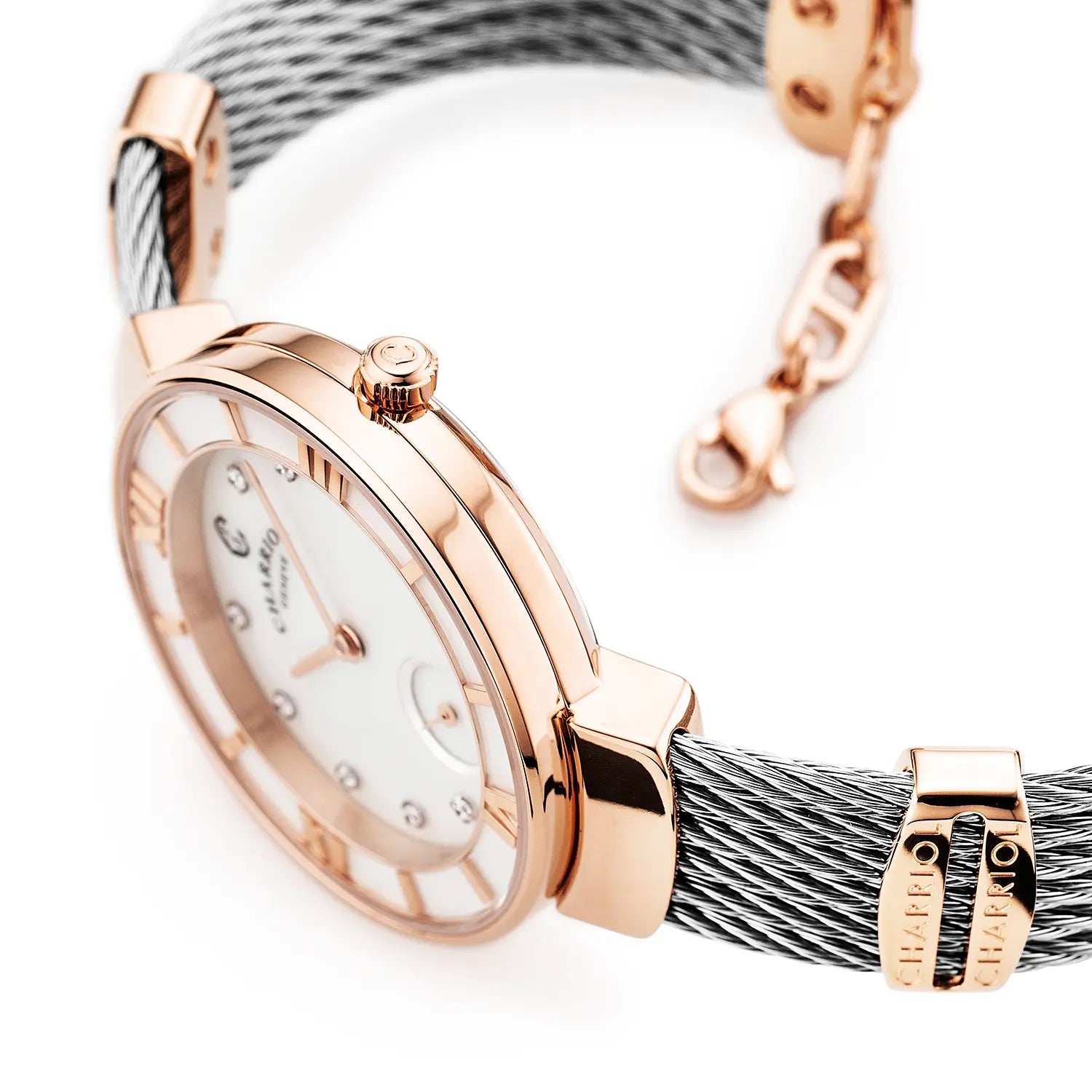 ST TROPEZ, 30MM, QUARTZKALIBER, PERLMUTTER MIT 10 DIAMANTEN ZIFFERN, PERLMUTTERKREUZ, STAHLKABELARMBAND - Charriol Geneve - Watch