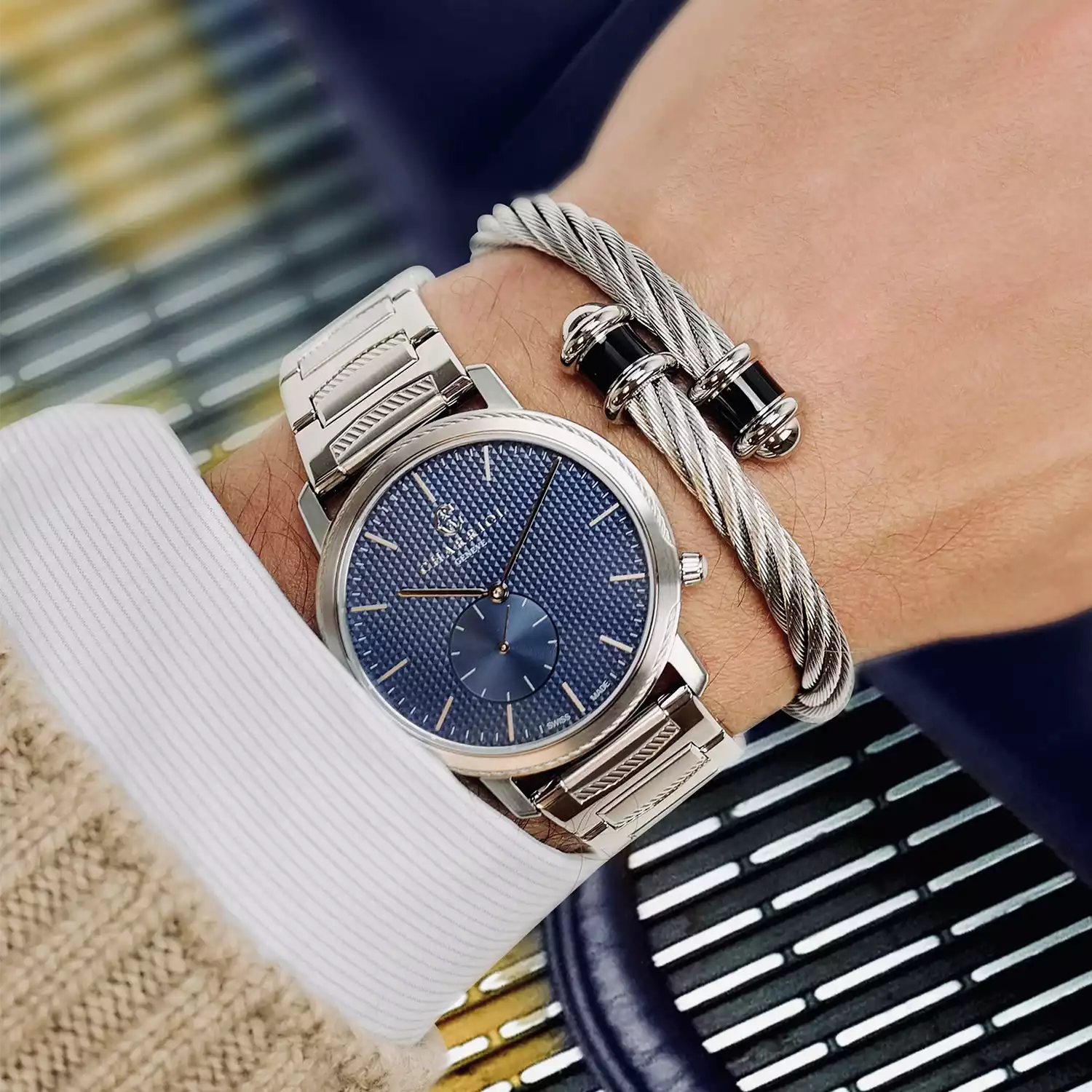 CELTIC LEGACY, 40MM, QUARTZKALIBER, BLAUES "CLOUS DE PARIS" ZIFFERN, STAHLKETT, STAHLARMBAND - Charriol Geneve - Watch