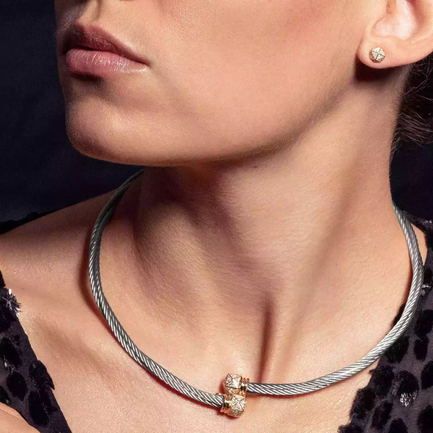 Gold 18KT mit 64 Diamanten 0,29ct