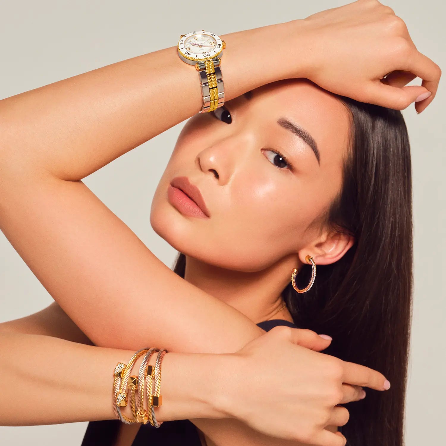 NAVIGATOR SURF, 36MM, AUTOMATISCHE KALIBRIERUNG, WEIßES ZIFFERBLATT, WEIßER RAND, STAHL-BICOLOR-AUSTAUSCHBARES ARMBAND - Charriol Geneve - Watch